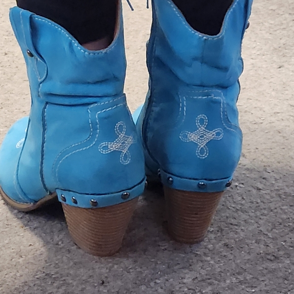 MOMO Blue Women's Ankle Boots, size 9 - Picture 2 of 9